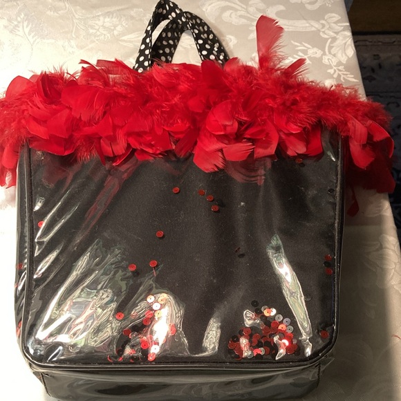 Vtg. Blk purse w/red accents, lady carries “high maintenance” sign. $29 - Picture 6 of 9